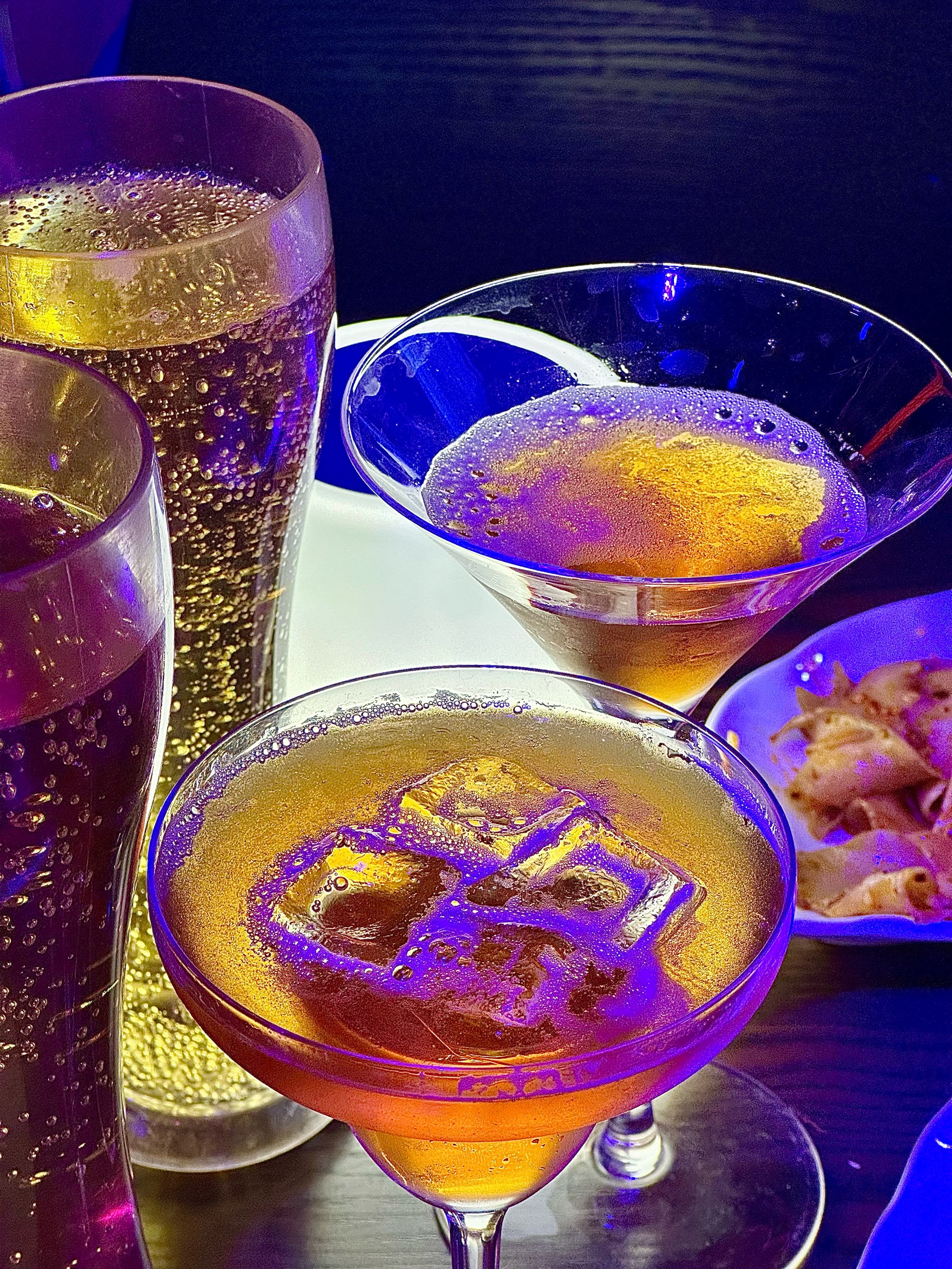 重庆商务ktv搜不停-大足区ktv预定